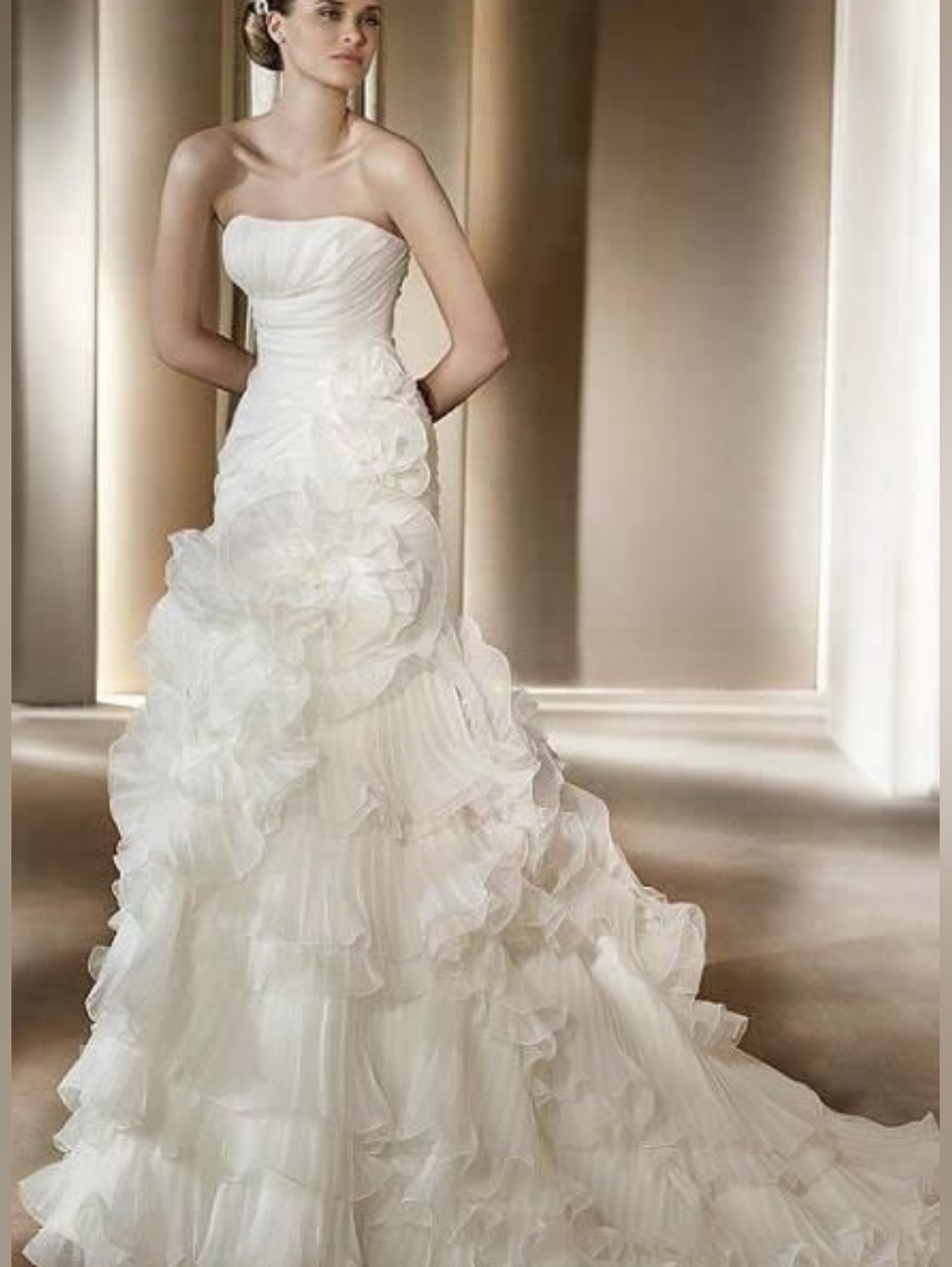Pronovias Wedding Dress Size 14  Ivory Color!